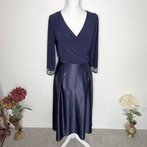 Alex Evenings Women Satin Ballgown Dress Pockets Size 6 Navy